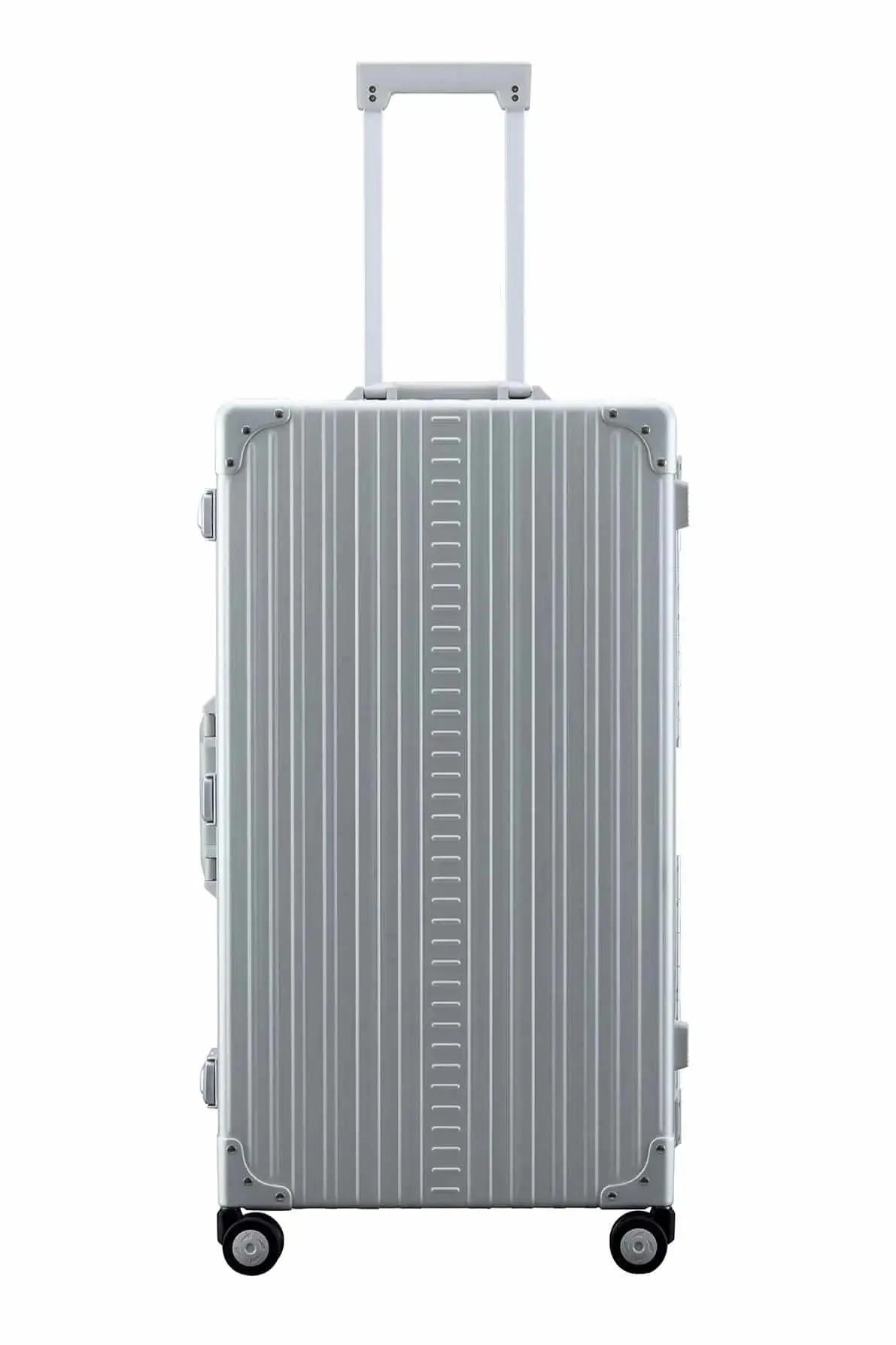 30" International Trunk Checked Aluminum Spinner