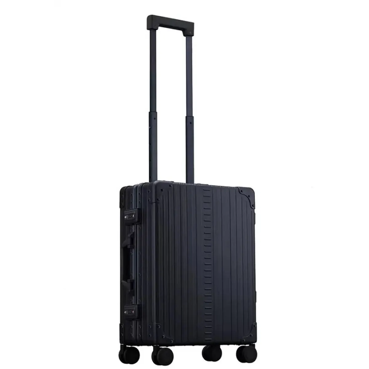 Aleon 21" Aluminum Intl Carry On