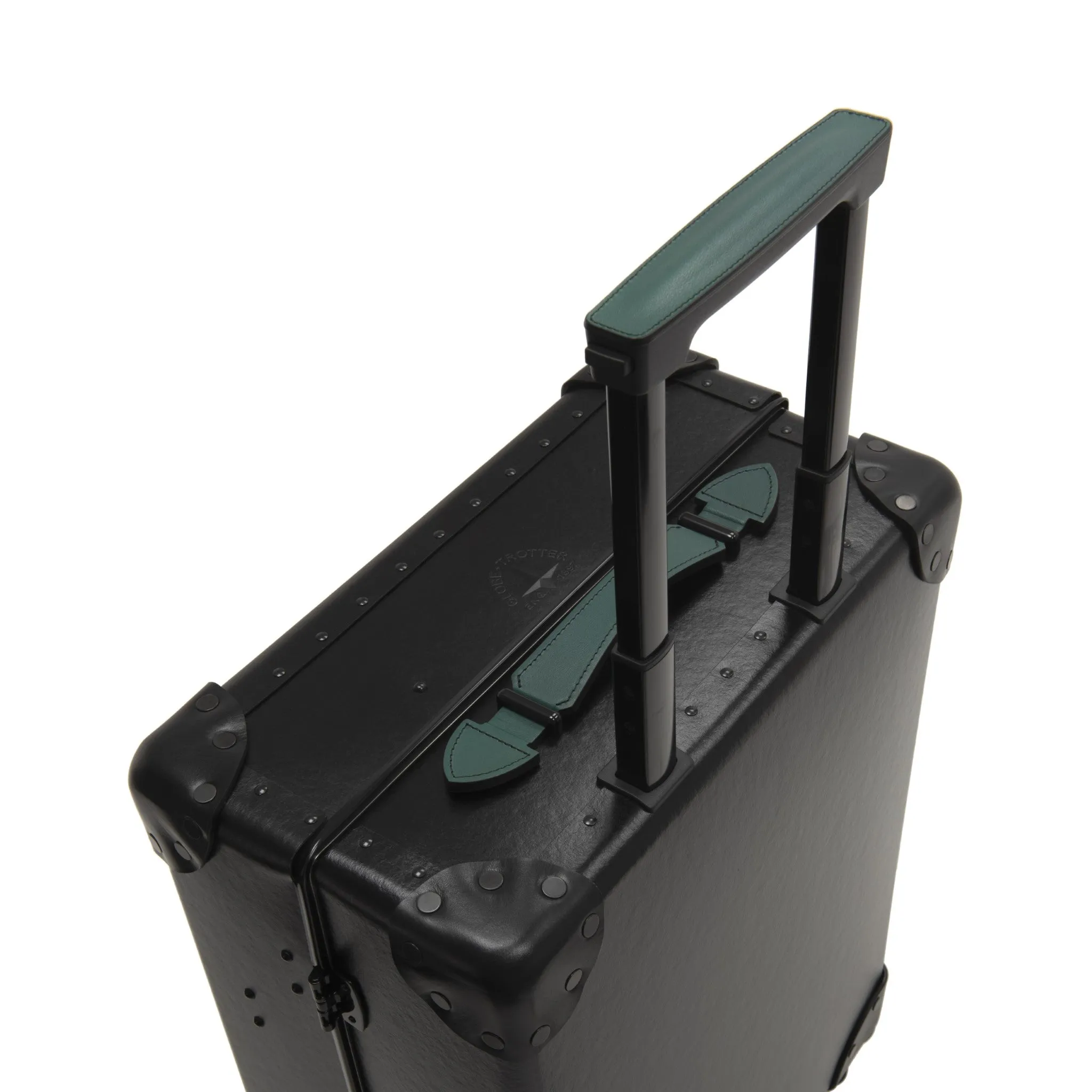 Aston Martin Aramco F1® Team AMR24 · Carry-On - 4 Wheels | Black/Black/Black