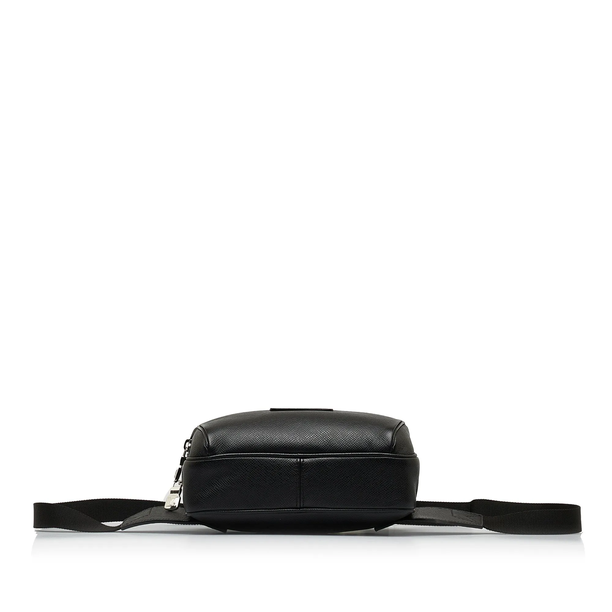 Black Louis Vuitton Taiga Outdoor Bumbag