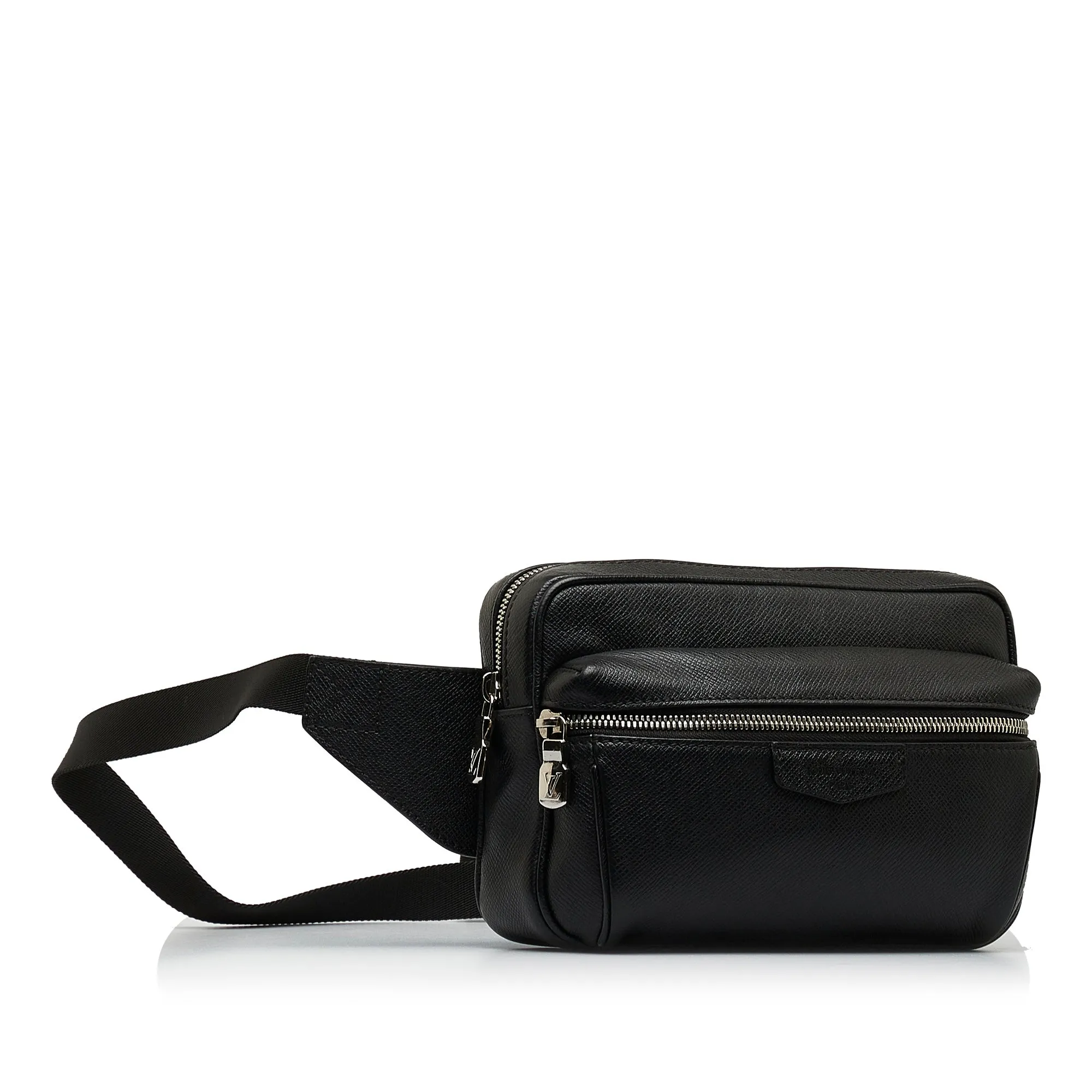 Black Louis Vuitton Taiga Outdoor Bumbag