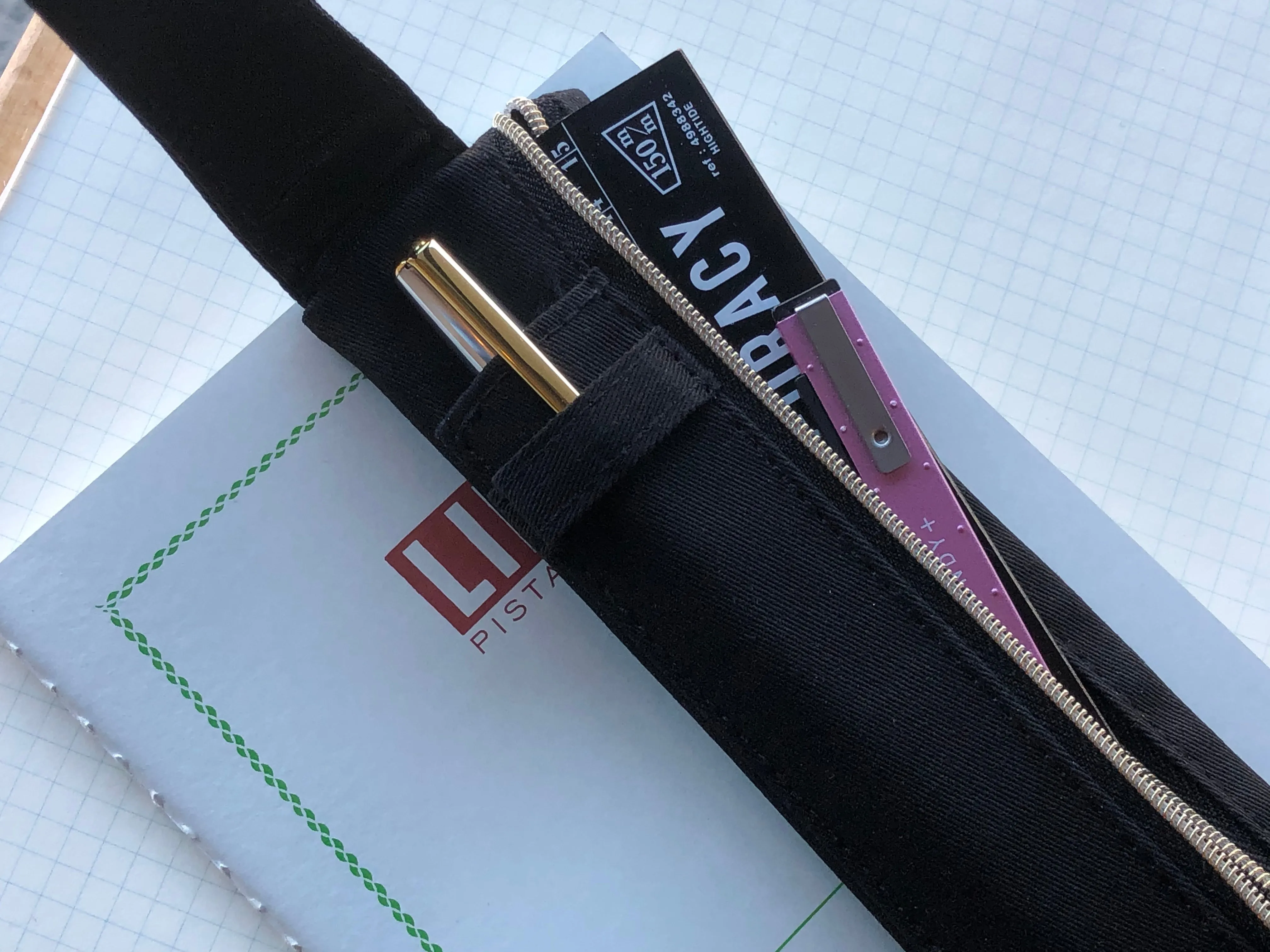 Book Band Pen Case