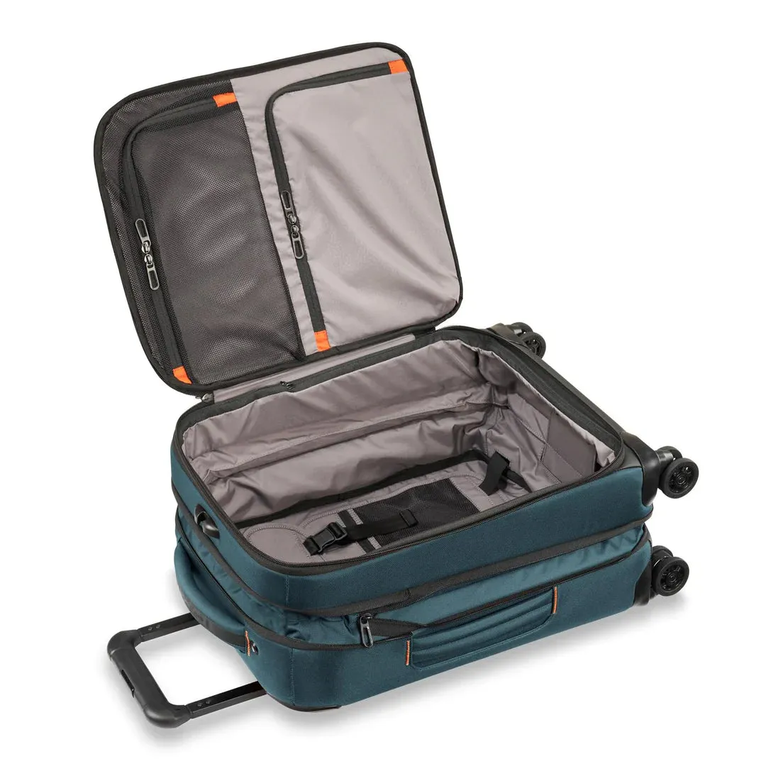 Briggs & Riley ZDX 21” Expandable Spinner