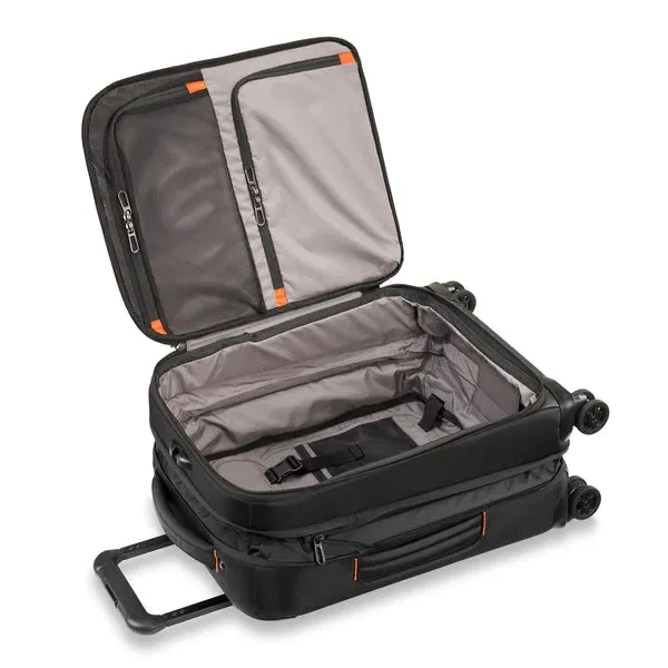 Briggs & Riley ZDX 21” Expandable Spinner