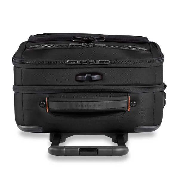 Briggs & Riley ZDX 21” Expandable Spinner