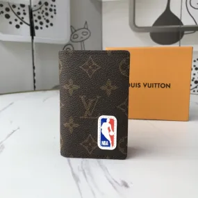 CE - New Wallets LUV 036