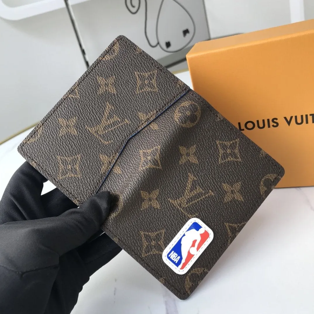CE - New Wallets LUV 036