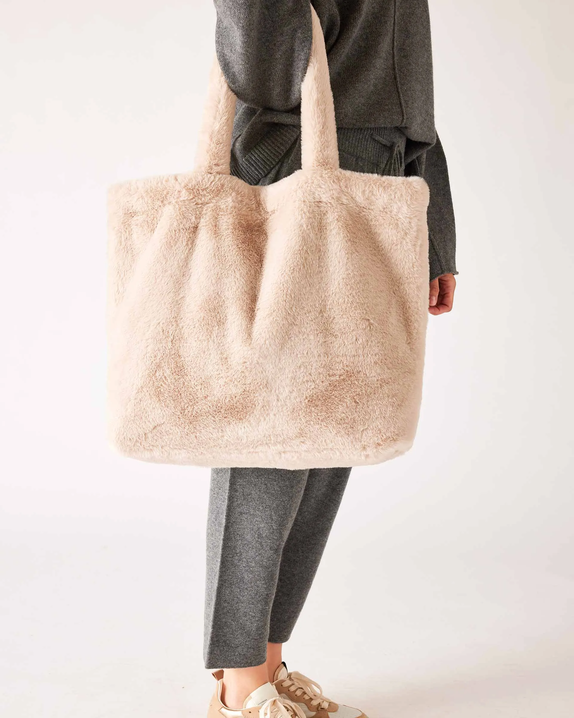 Cozy Cabin Faux Fur Tote