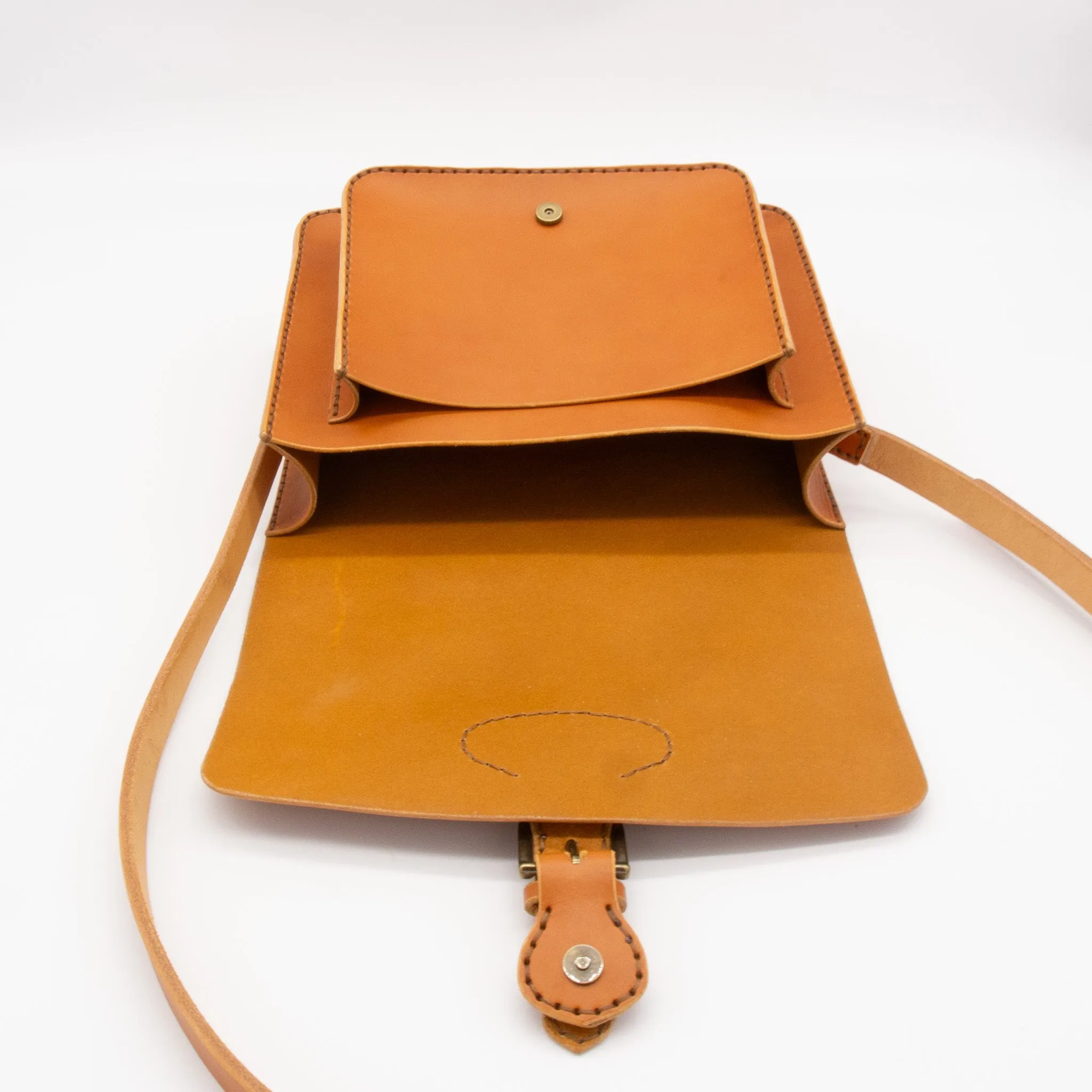 Medium Leather Crossbody Messenger Bag