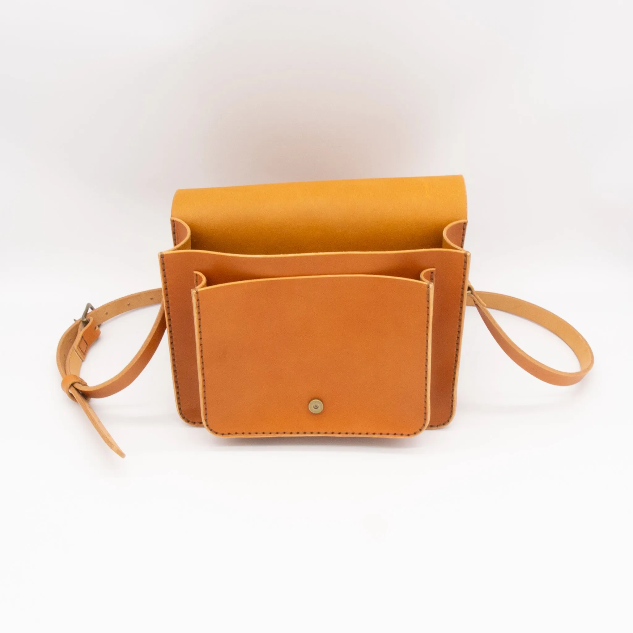Medium Leather Crossbody Messenger Bag