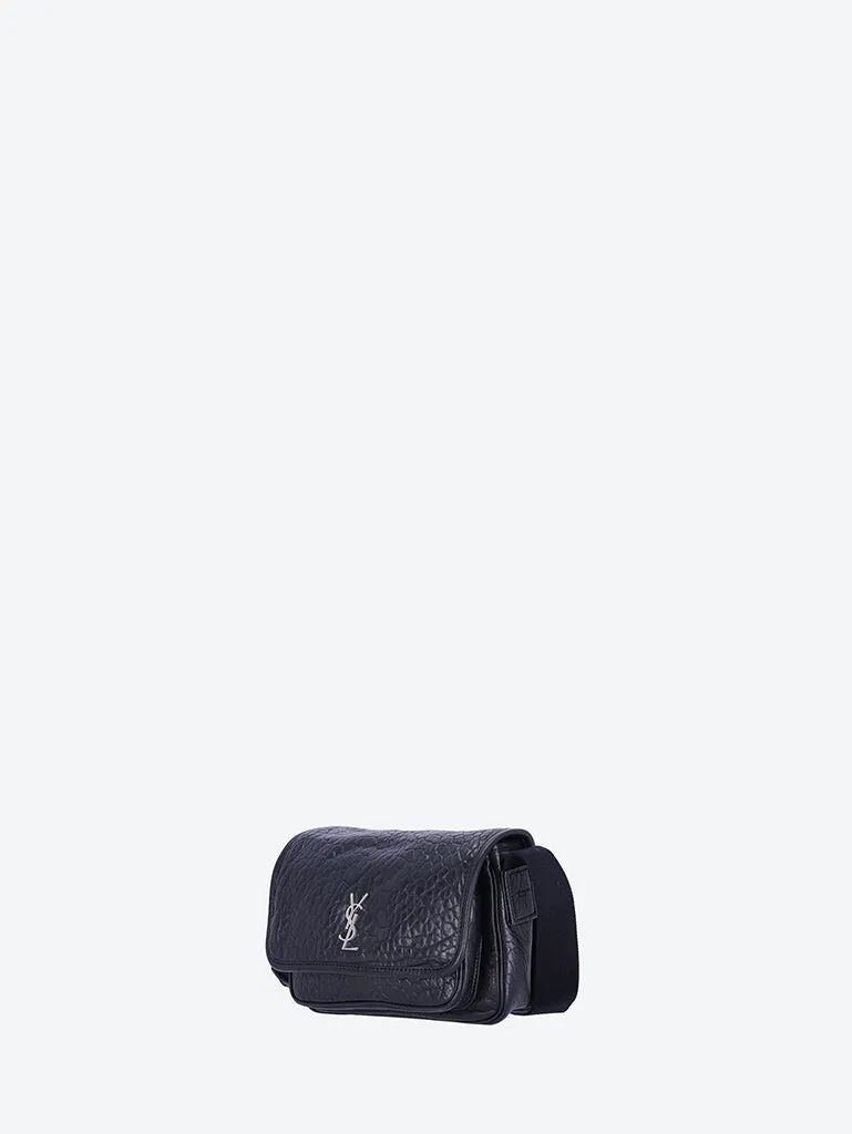 Niki small messenger in grained leather