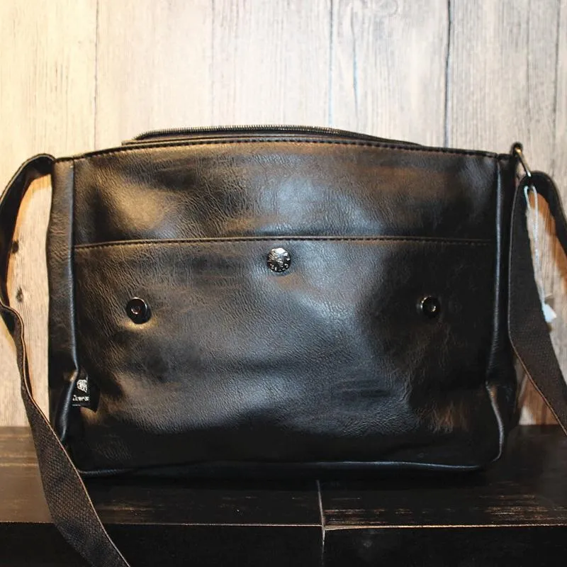 Retro Simple Messenger Bag