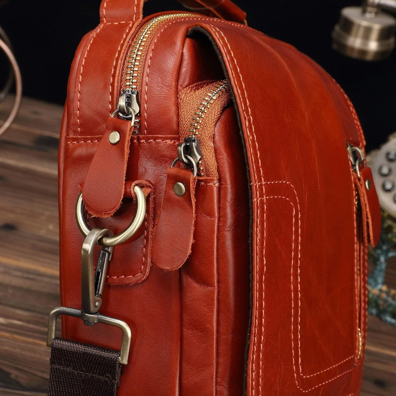 Woosir Vintage Red-Brown Leather Messenger Bag for Men